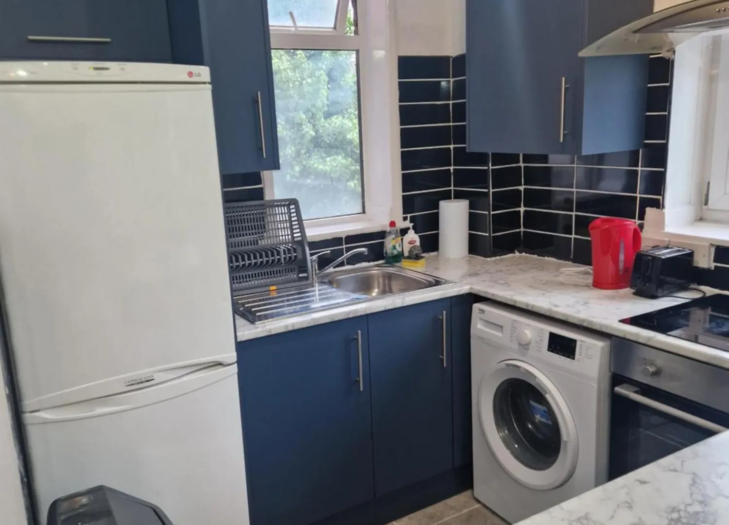公寓 A Lovely Two Bedrooms Flat 伦敦